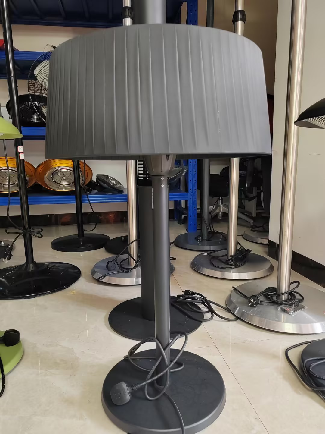 Calefactor eléctrico para exteriores